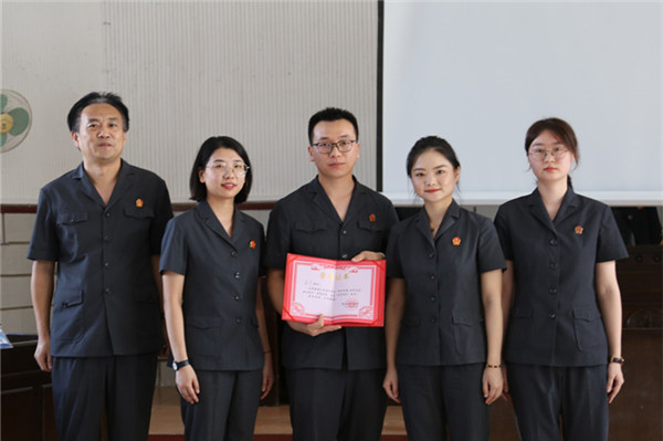 10获胜团队.jpg