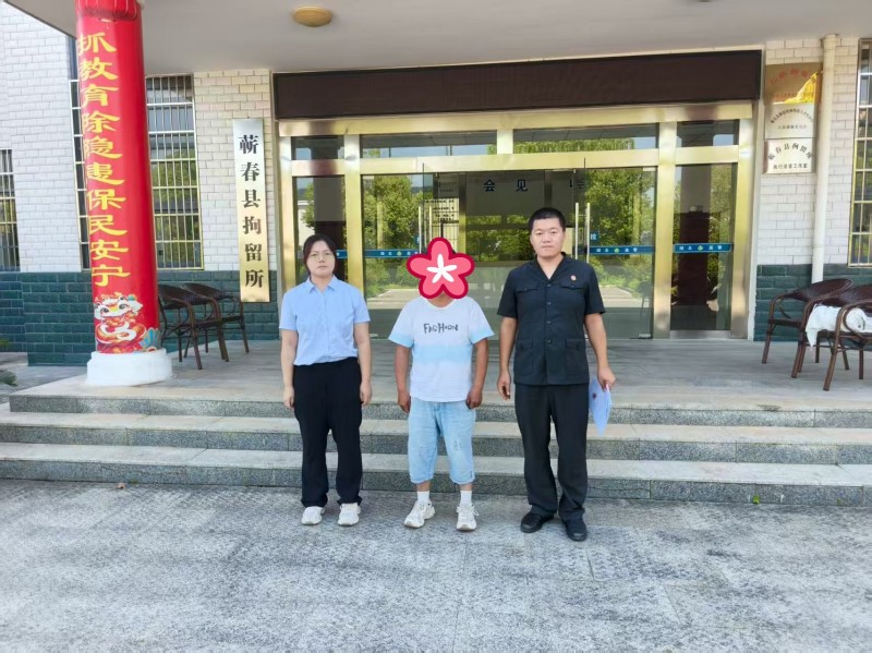 85e99db41a8cbb087f776ef7aaf2865_副本_副本.jpg 85e99db41a8cbb087f776ef7aaf2865_副本_副本.jpg